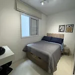 Apartamento De 50Mt, A 5Mit Da Avenida Paulista E Metro Frei Caneca